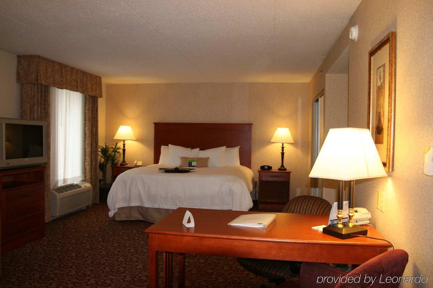 Hampton Inn Dubuque Habitación foto